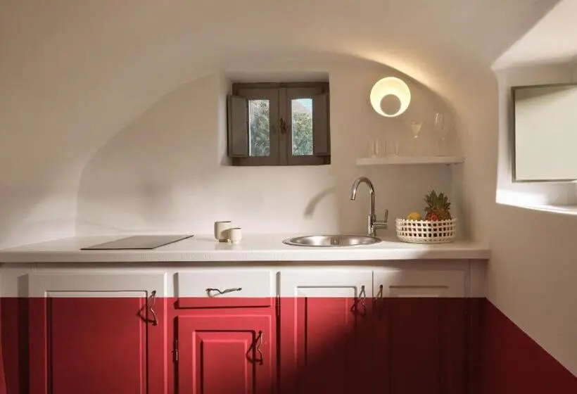 ホテル Neema Maison Finikia Santorini