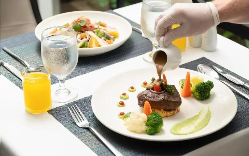 هتل The Moon Residence & Spa