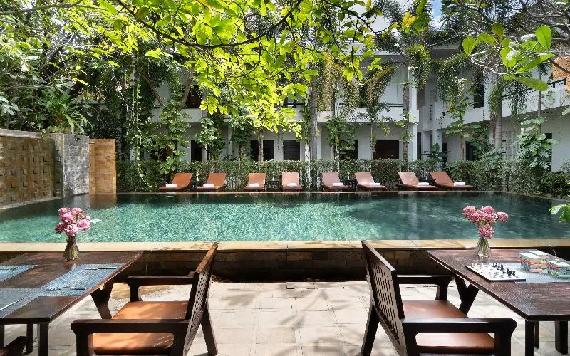 هتل The Moon Residence & Spa