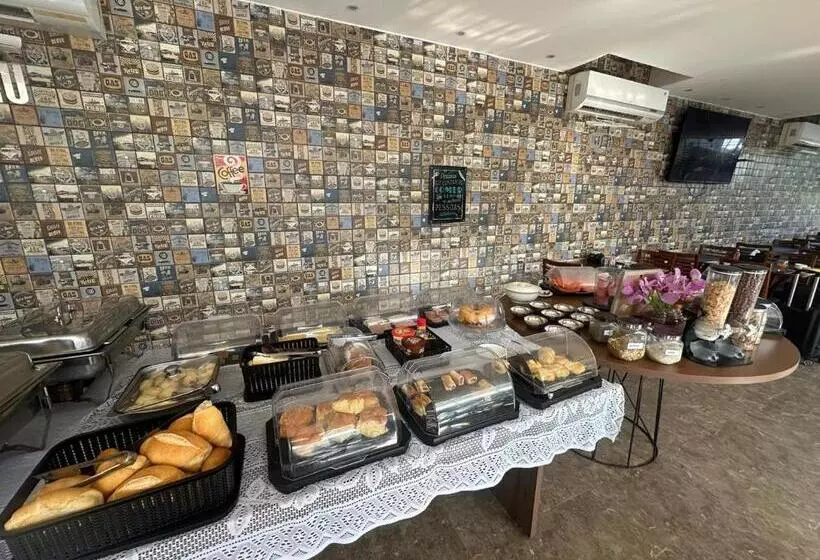 ユースホステル Royal Hotel E Gastronomia   Apt Particular