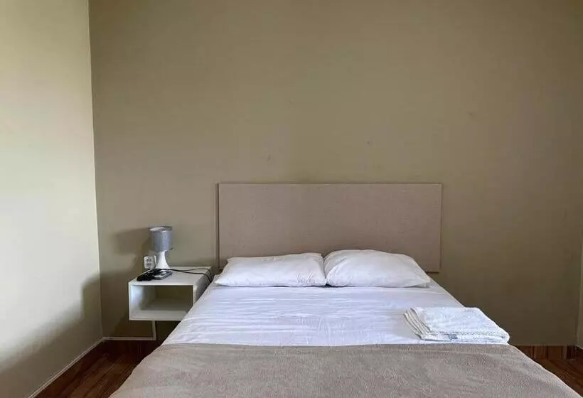 ユースホステル Royal Hotel E Gastronomia   Apt Particular