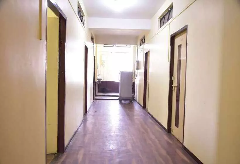 Hotelli Drishti Inn
