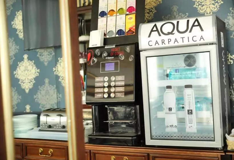 هتل Ten Constanta