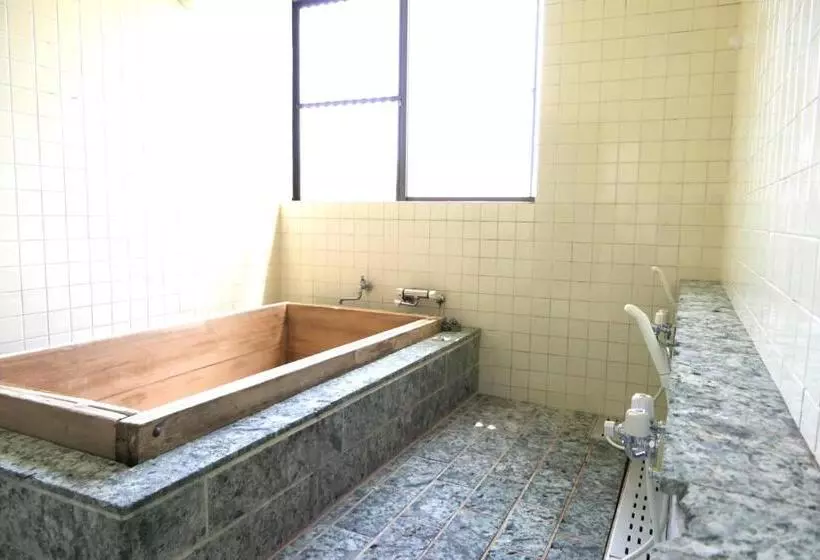 Majatalo Fwa Guest House