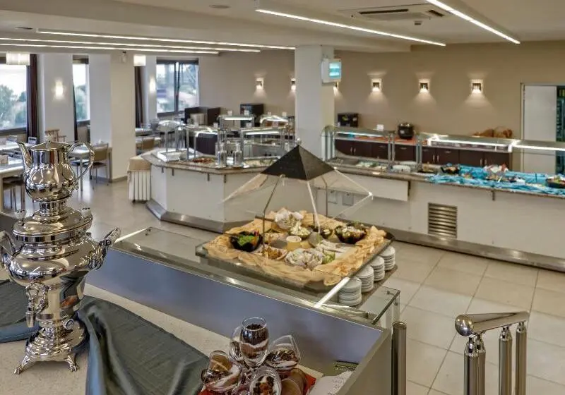 Lagomandra Hotel & Spa