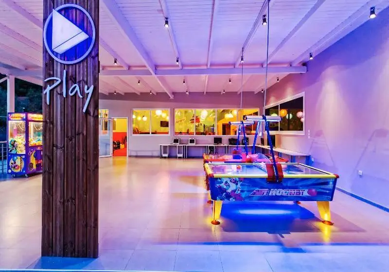 Lagomandra Hotel & Spa