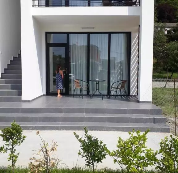 هتل Citro Villa