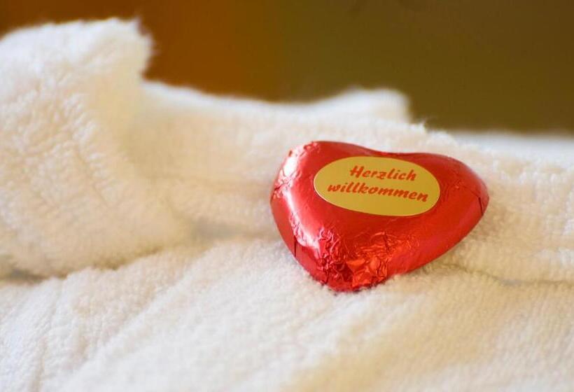 בית מלון כפרי Haus Linden