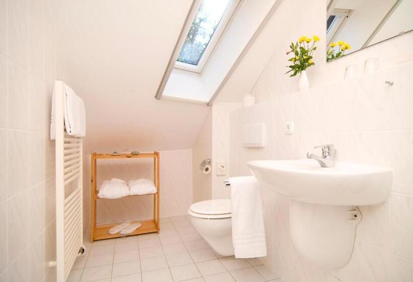 בית מלון כפרי Haus Linden