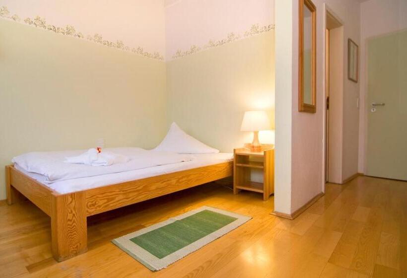 בית מלון כפרי Haus Linden