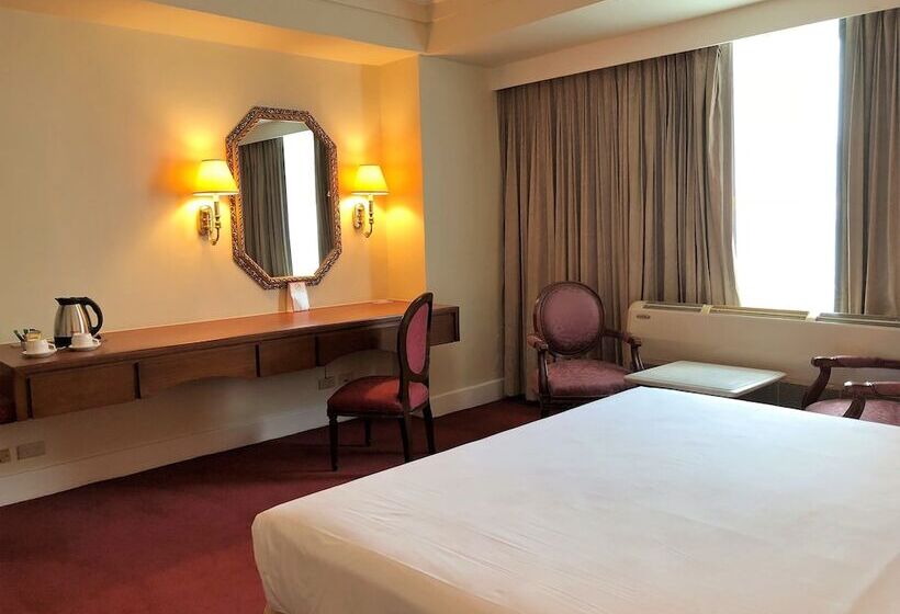 Hotel Manila Prince