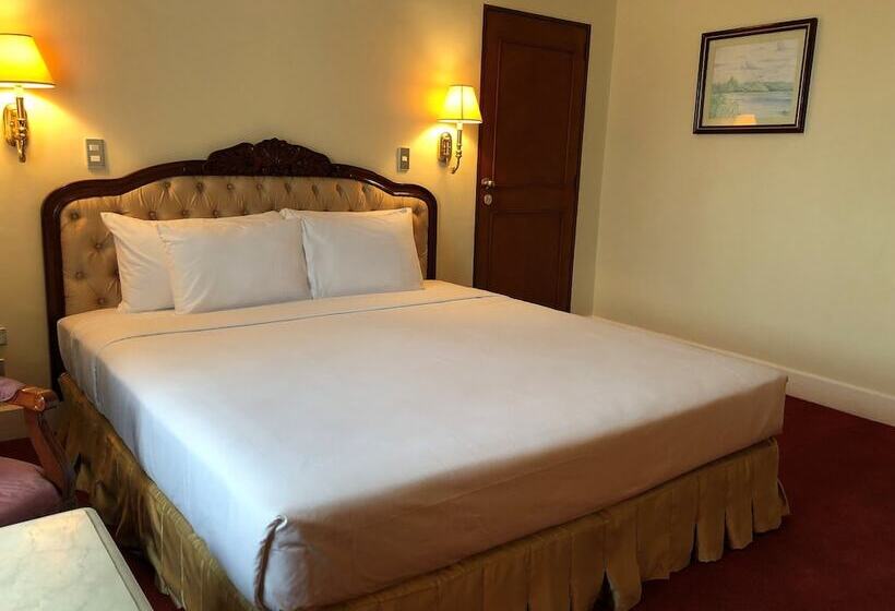 Hotel Manila Prince