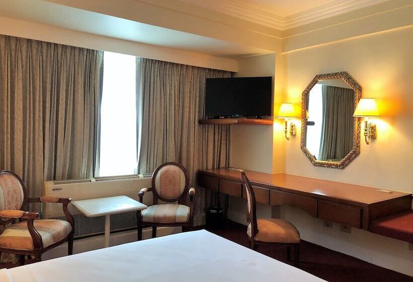 Hotel Manila Prince