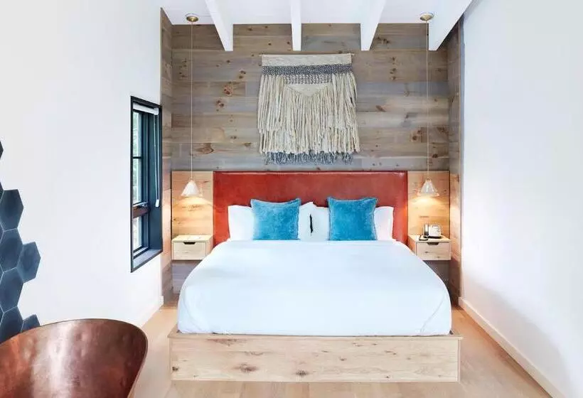 Hotelli Woodstock Way