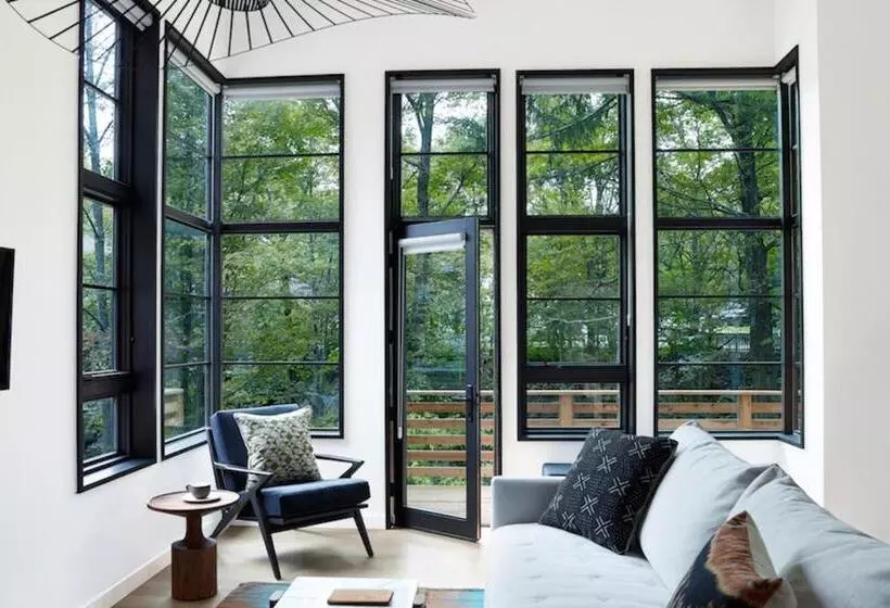 Hotelli Woodstock Way