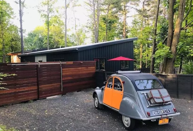 Hotelli Woodstock Way