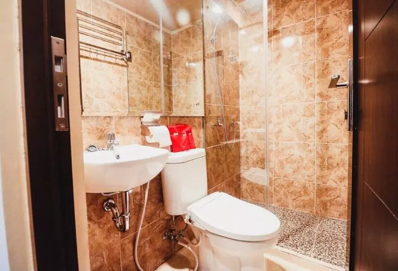 Majatalo Reddoorz Near Halim Perdanakusuma 3