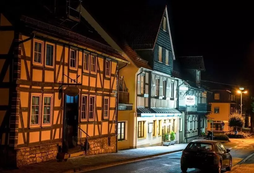 Hotelli Am Dalwigker Tor