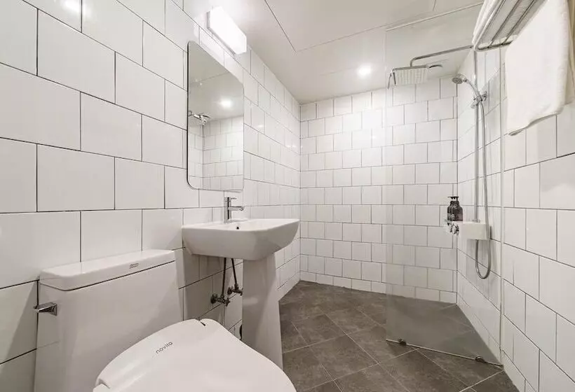 ホテル Yaja Westgate