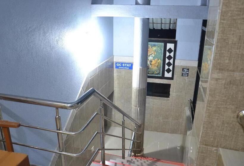 پانسیون Gokarna Rsn Stay In Top Floor For The Young & Energetic People Of The Universe