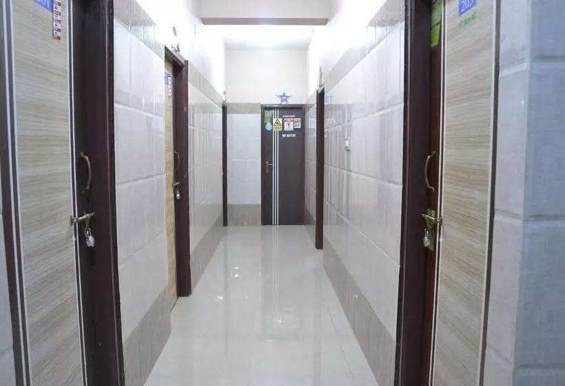 ペンション Gokarna Rsn Stay In Top Floor For The Young & Energetic People Of The Universe