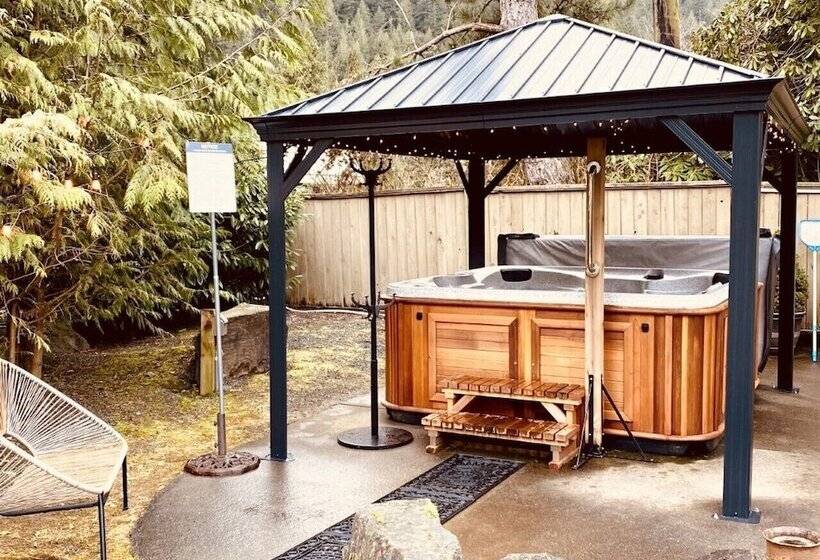 酒店 Bramblebank Cottages