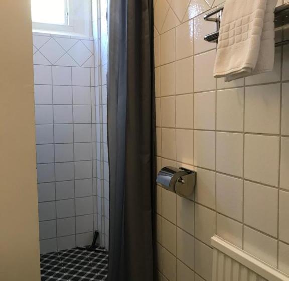 Mellby 11 Bed & Breakfast