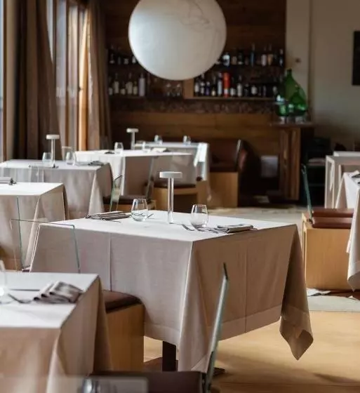 ユースホステル Locanda Sensi