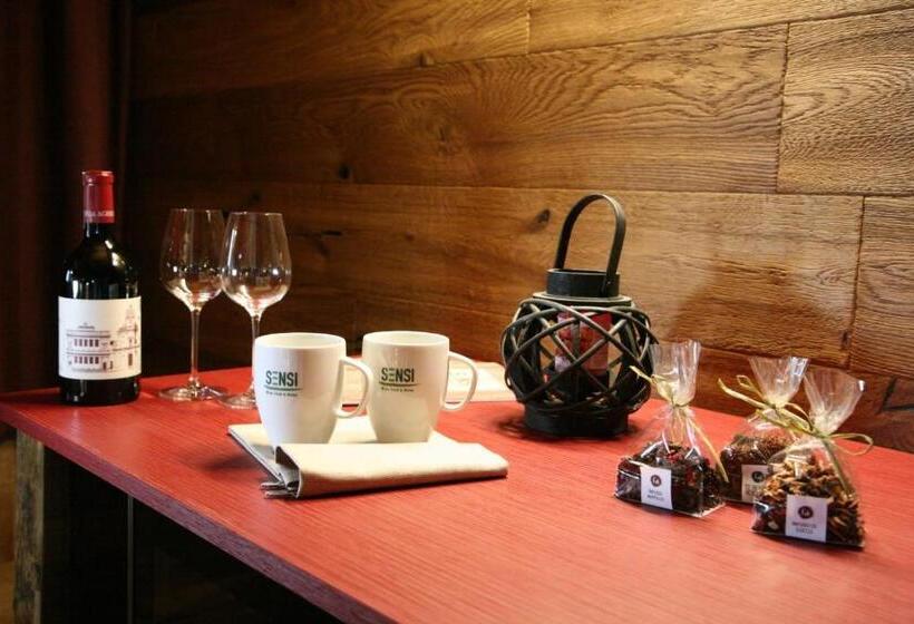 Общежитие Locanda Sensi