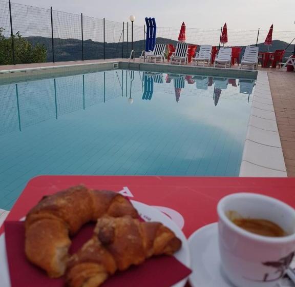 Aamiaismajoitus (B&B) Agriturismo Da Pietro