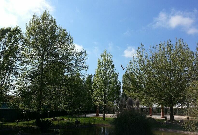 בית מלון כפרי Il Casale Corte Rossa