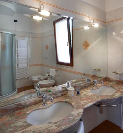 בית מלון כפרי Il Casale Corte Rossa