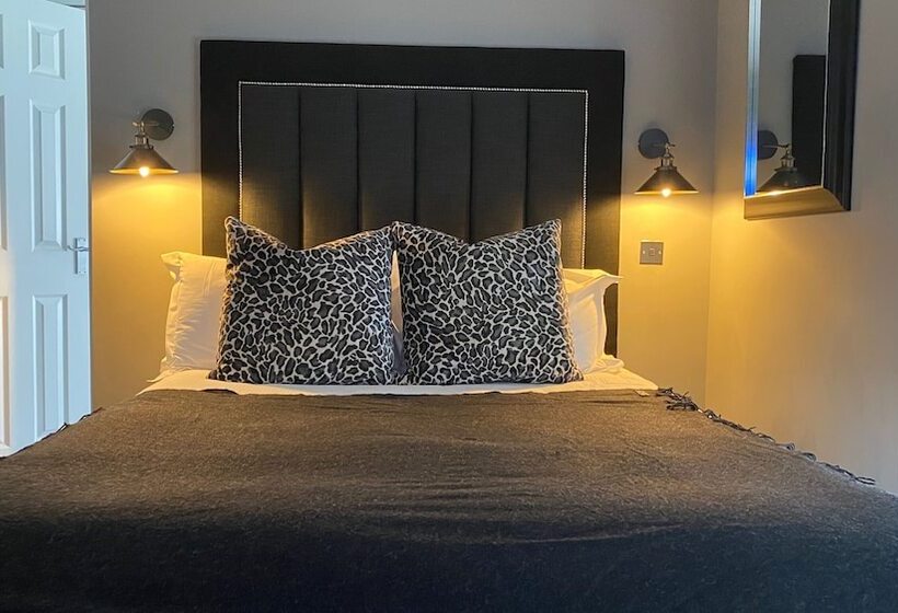 בית מלון כפרי Winckley Stays