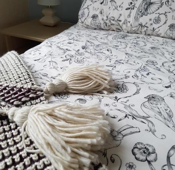 بنسيون Alexandra Lodge Guest House