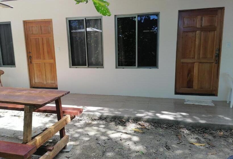 بنسيون Casa Taupe