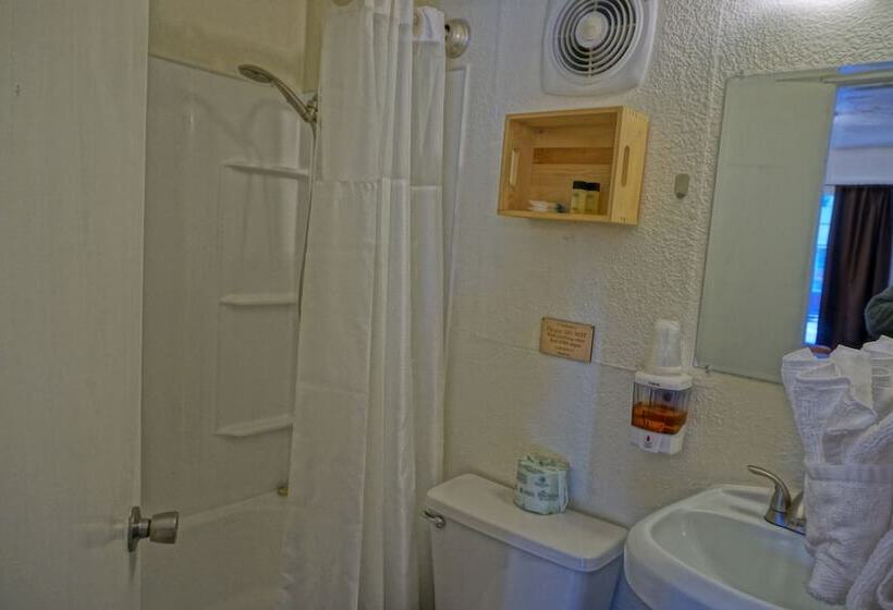 Arbor Inn Motel Oakridge