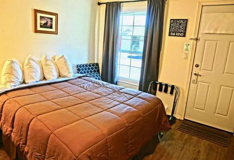 Arbor Inn Motel Oakridge