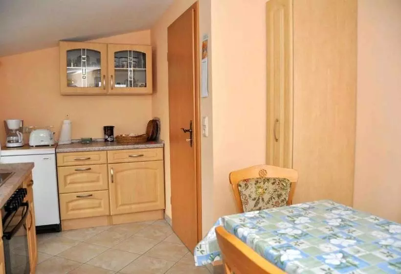 ホテル Fewo2 Achterland 5p _ Kleinbauernh