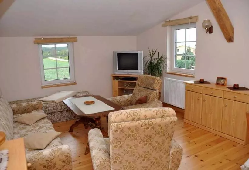 ホテル Fewo2 Achterland 5p _ Kleinbauernh