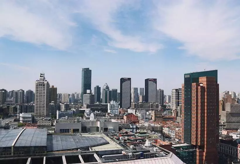 هتل The Shanghai Edition