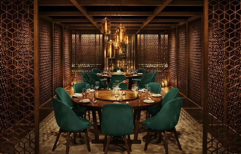 هتل The Shanghai Edition