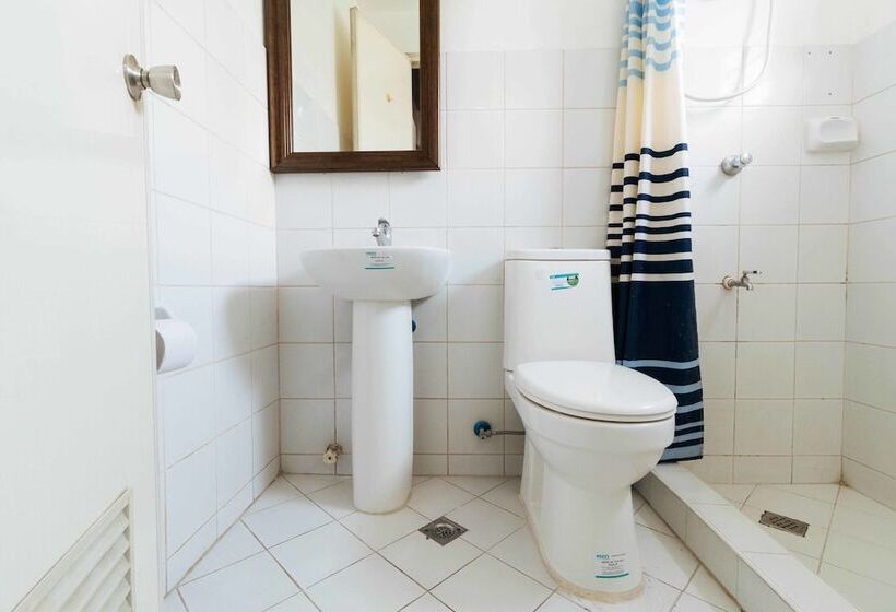 膳宿费 Reddoorz Near Quirino Station Manila