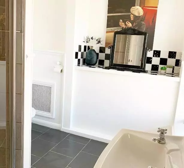 Majatalo The Traveller's B&b