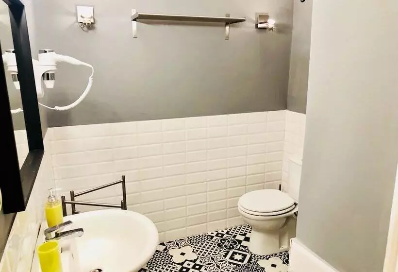 تختخواب و صبحانه I Lumi