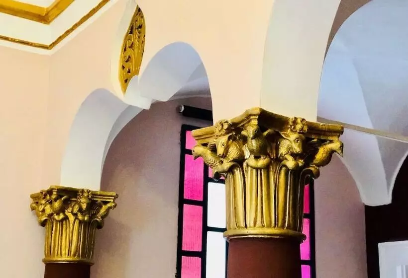 تختخواب و صبحانه I Lumi