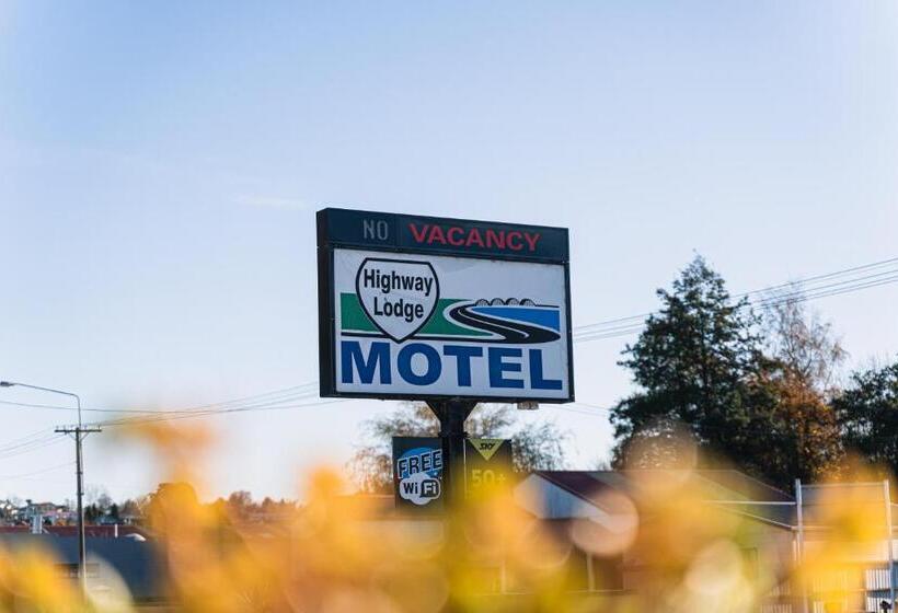 Highway Lodge Motel