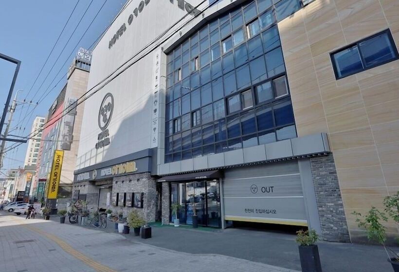 Hotel Yeogieutte Dongdaegu