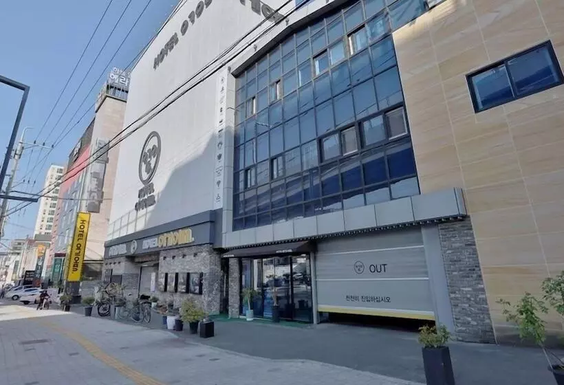 Hotelli Yeogieutte Dongdaegu