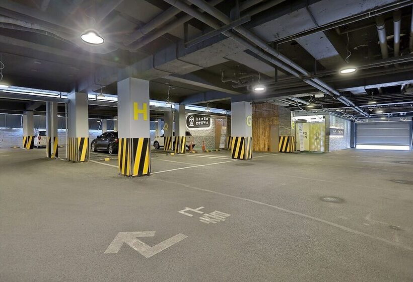 Hotel Yeogieutte Dongdaegu