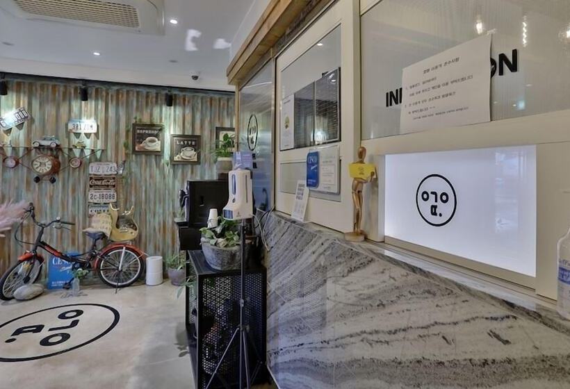 Hotel Yeogieutte Dongdaegu